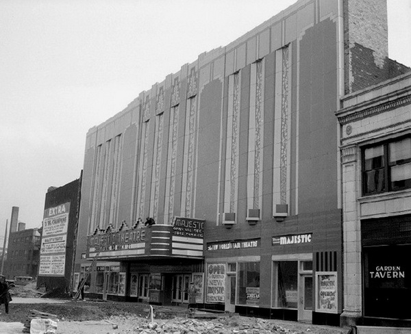 Majestic Theatre - Old Photo From Cinema Treasures